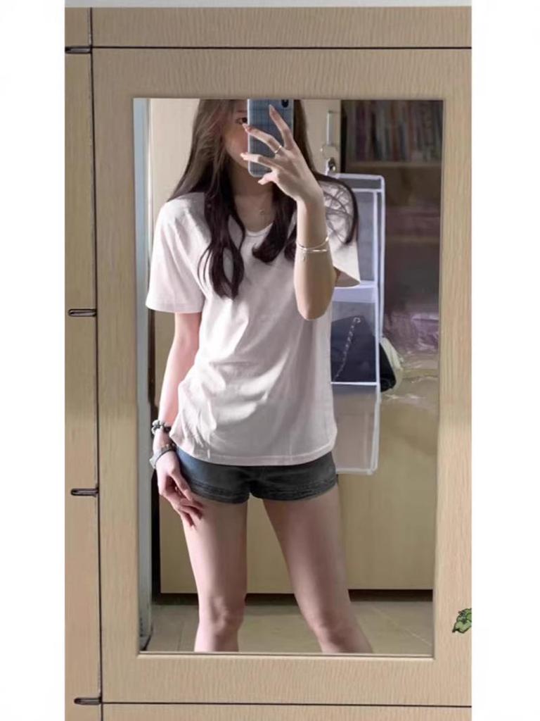 Women's Pink V-Neck Short-Sleeve T-Shirt - Summer 2026 Korean Style, Loose Fit, Slimming, Versatile Plain Color Half-Sleeve Top