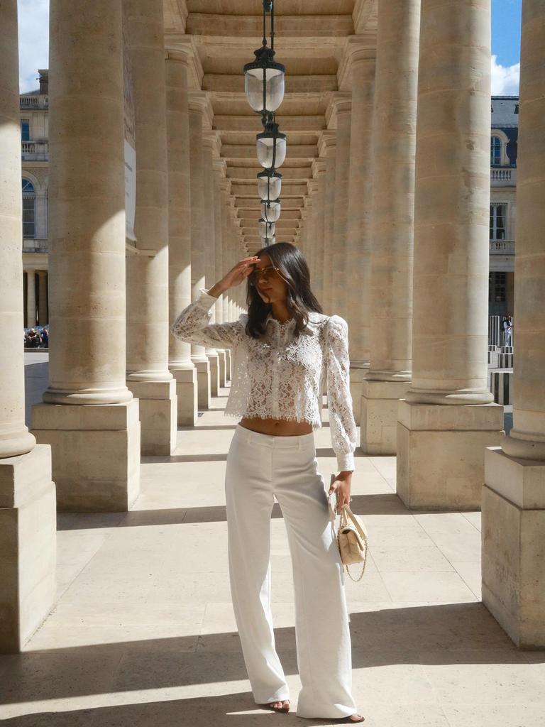 Sexy European & American Lace Lapel Long Sleeve Tassel See-Through Top