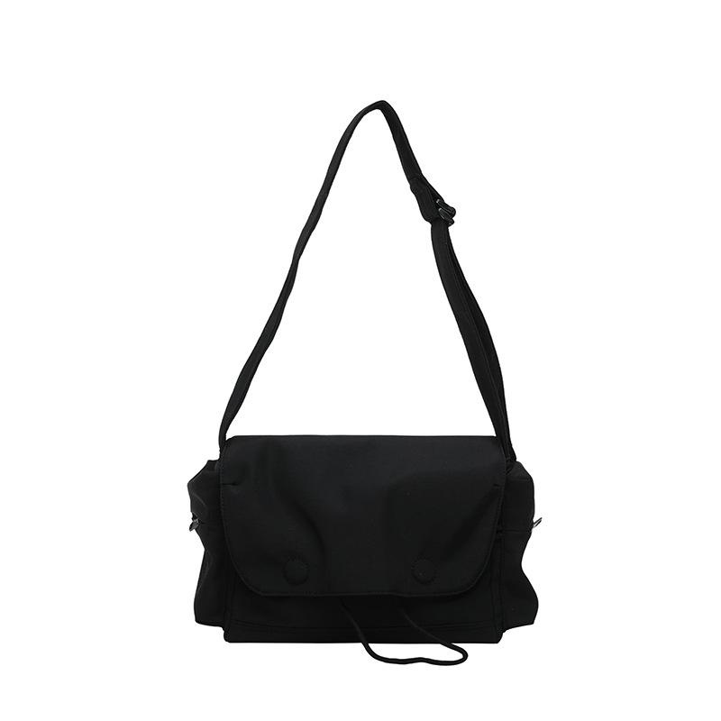 

Japanese-Style Nylon Large-Capacity Women s Fashion Crossbody Shoulder Bag for Work and Commute чорний