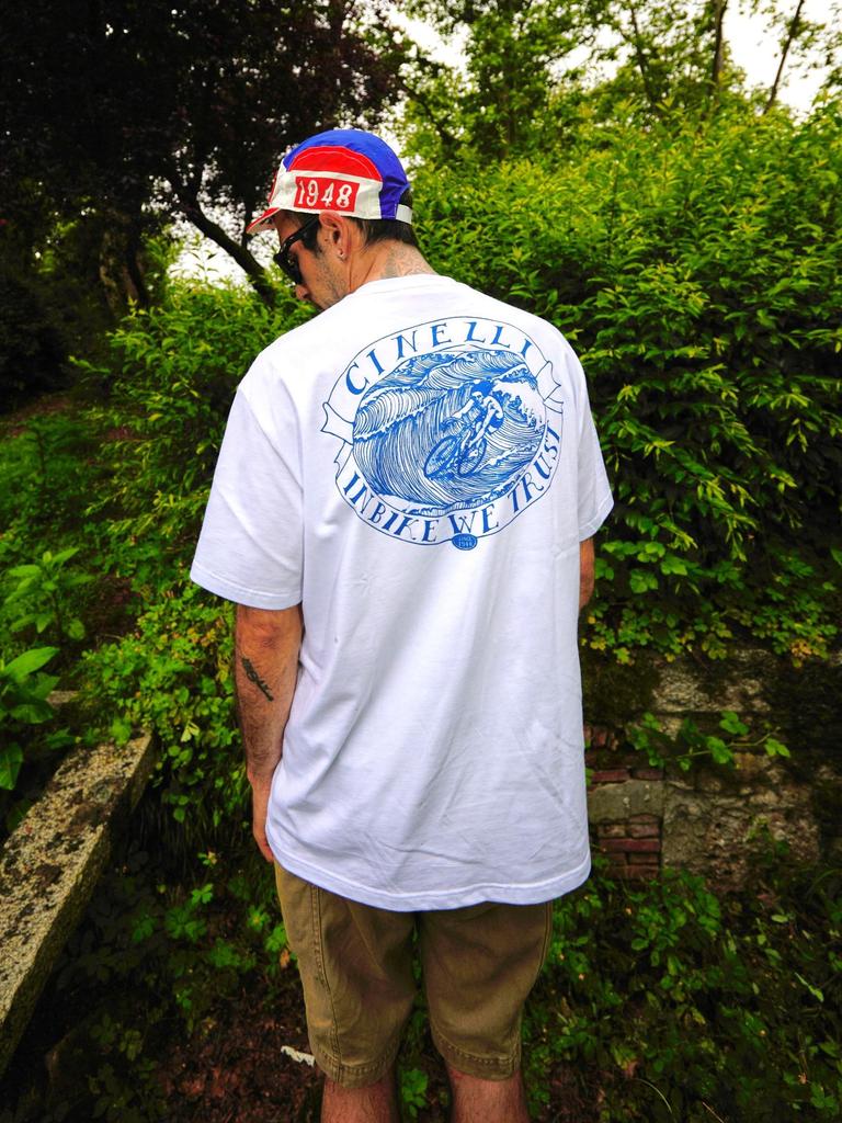 Gruppo Modern Drop3 White T-Shirt, Jellyweed, Cyclist, Surfer,