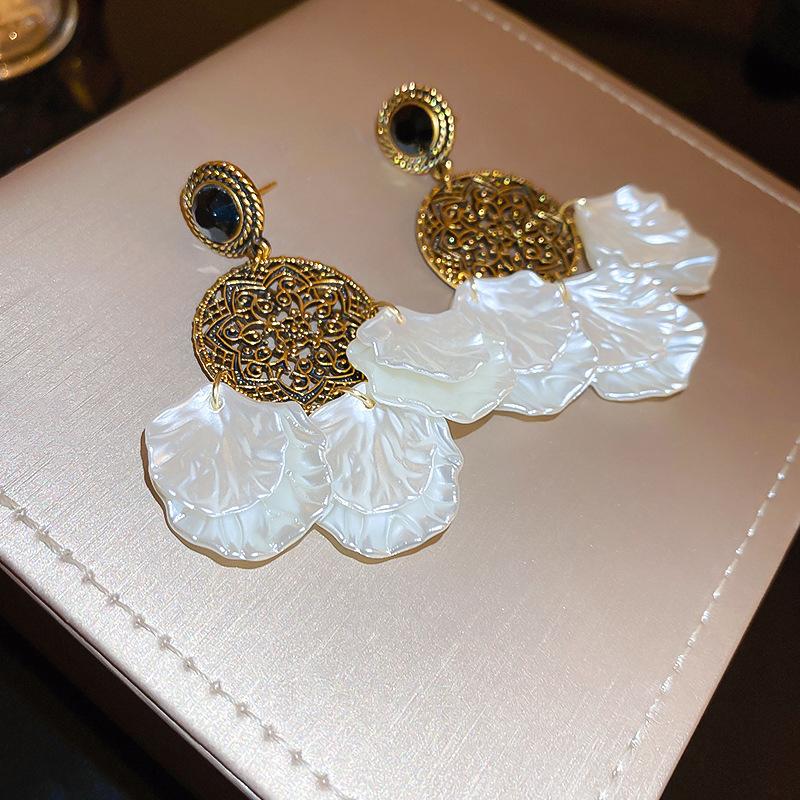 Ethnic style flower fringed earrings niche and versatile Chinese style earrings temperament light luxury high-end earrings women