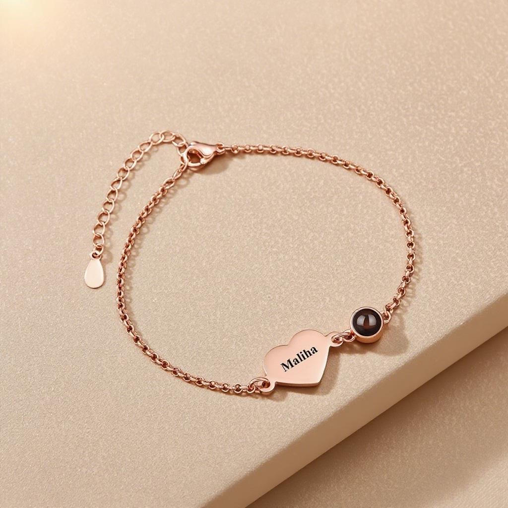Heart-shaped 100 Languages Projection Bracelet - Laser Engraved DIY Style