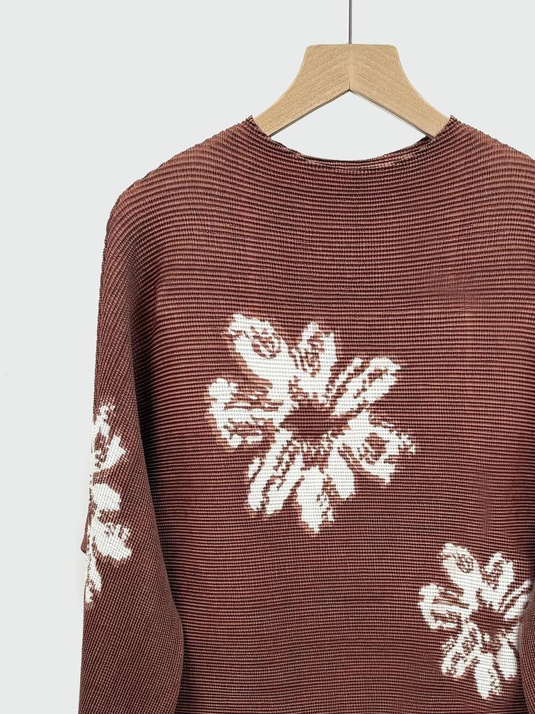 Women's High-End 2025 Printed Batwing Sleeve Plus Size Miyake Top