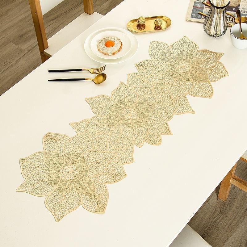 1 Pc Gold Meal Mat Flower Shaped Vinyl Table Runner Waterproof Washable Table Mats Non Slip Table Runners Holidays Parties Decor