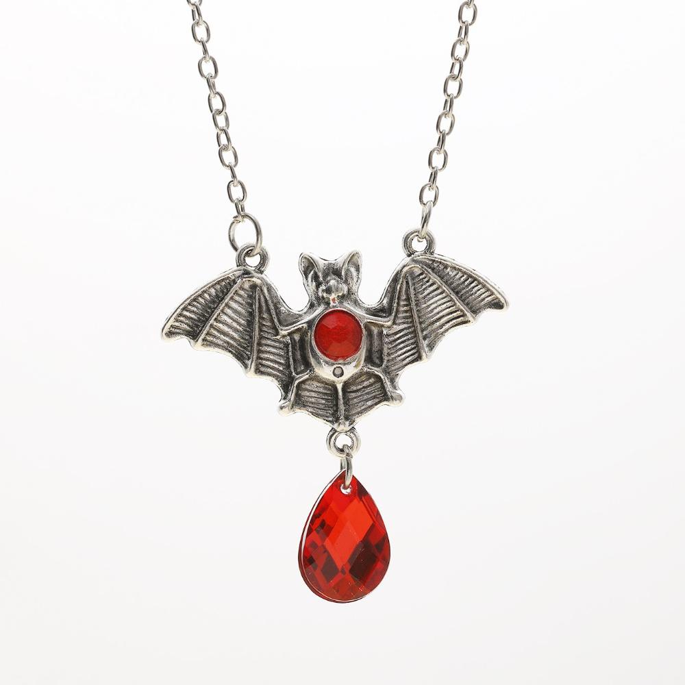 Gothic Sliver Color Vampire Bat Teardrop-shaped Purple Rhinestone Pendant Necklace for Women Steampunk Halloween Gifts Jewelry
