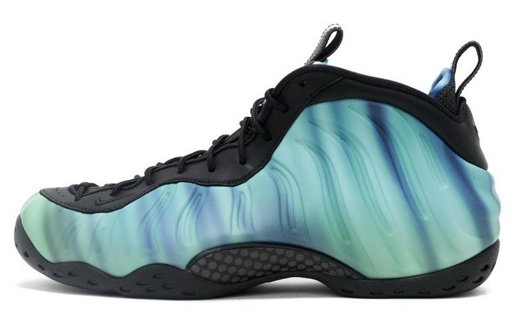 

Nike Air Foamposite One Northern Lights GS 842399-001 40