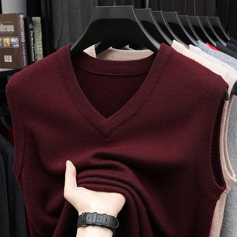 Men's V-neck Wool Vest: Thick Autumn/Winter Sweater for All Ages