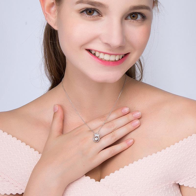 Women's Beating Heart Crown Silver Necklace – Luxury Pendant with Clavicle Chain