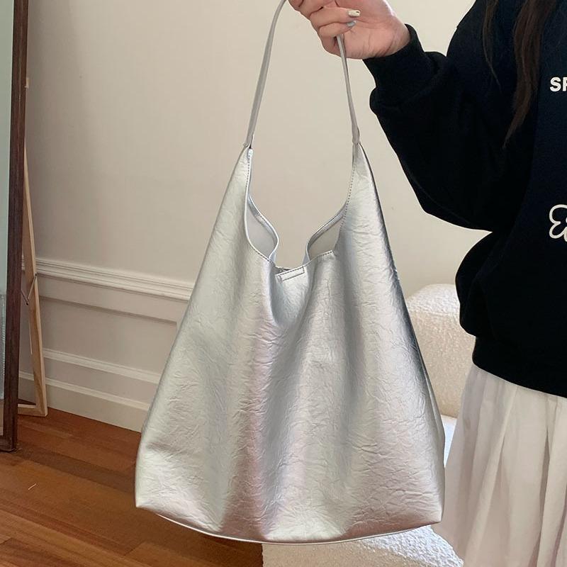 Niche Silver Underarm Bag Women's Summer New Trendy Tote Bag Versatile Student Large-capacity Shoulder Bag