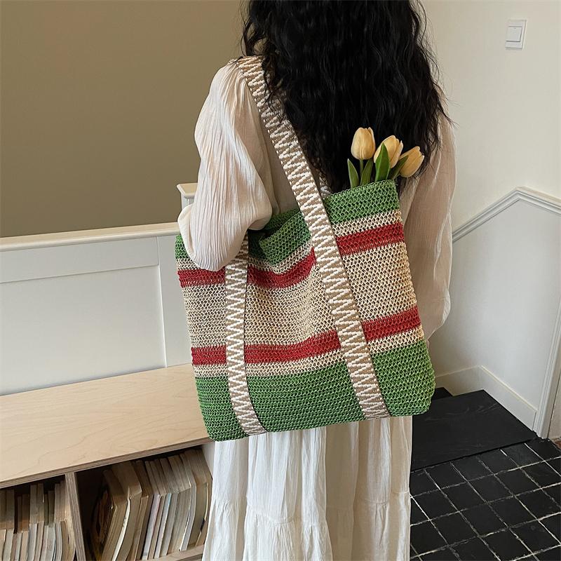 Contrast Straw Bag Large Capacity Holiday Beach Bag Women's Shoulder Tote Bag