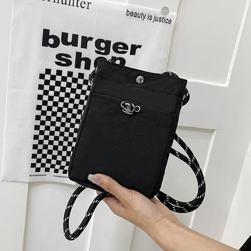 

Japanese nyl small shoulder bag solid color vertical versi mobile phe bag casual simple coin purse headphe bag чёрный