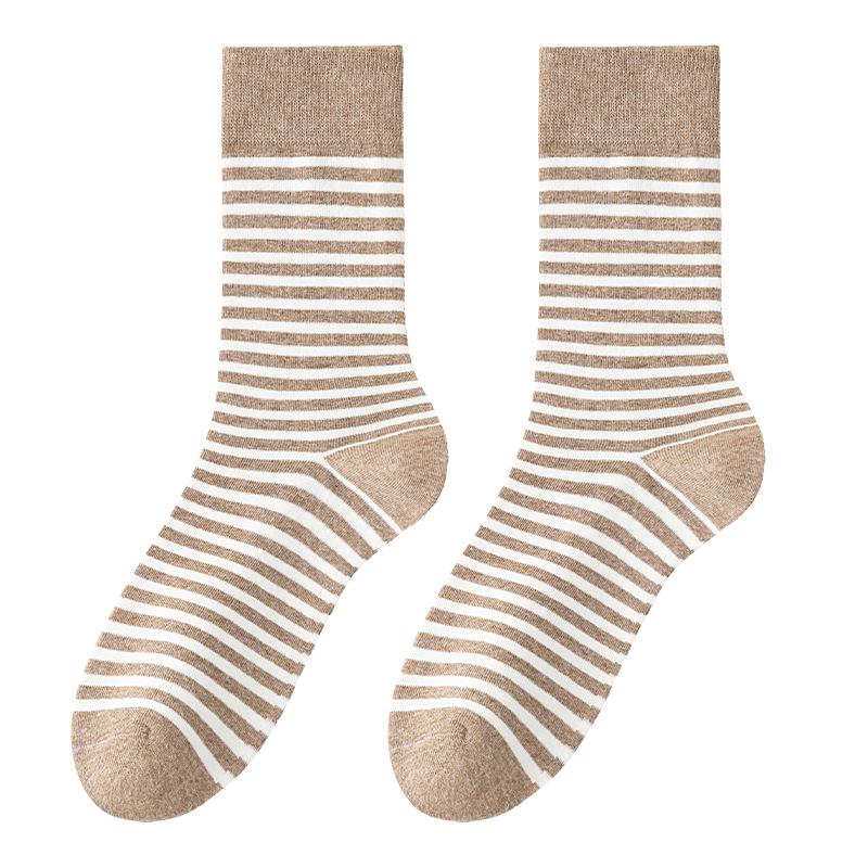 Women's Japanese Classic Striped Mid-Calf Socks, Anti-Pilling Cotton, Odor-Resistant, Autumn/Winter Style, Retro Student Trendy.