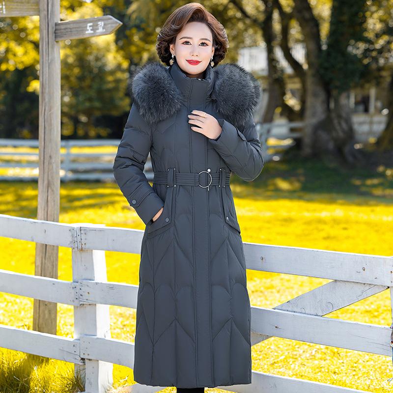 Middle-aged and elderly thickened down jackets for women's medium and long mother over the knee winter clothing extremely cold high-end big fur collar
