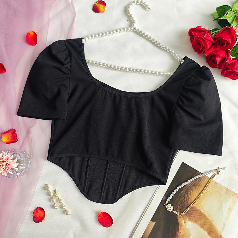 Korsetts, modische und elegante Damenbekleidung