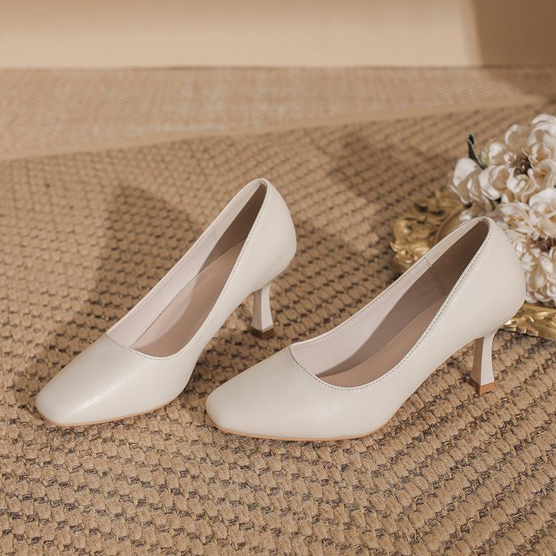 French High Heels Elegant Soft Leather Shoes Thin Heels That Don't Tire Your Feet Single Shoes with Shallow Square Toes All-match Commuter Shoes