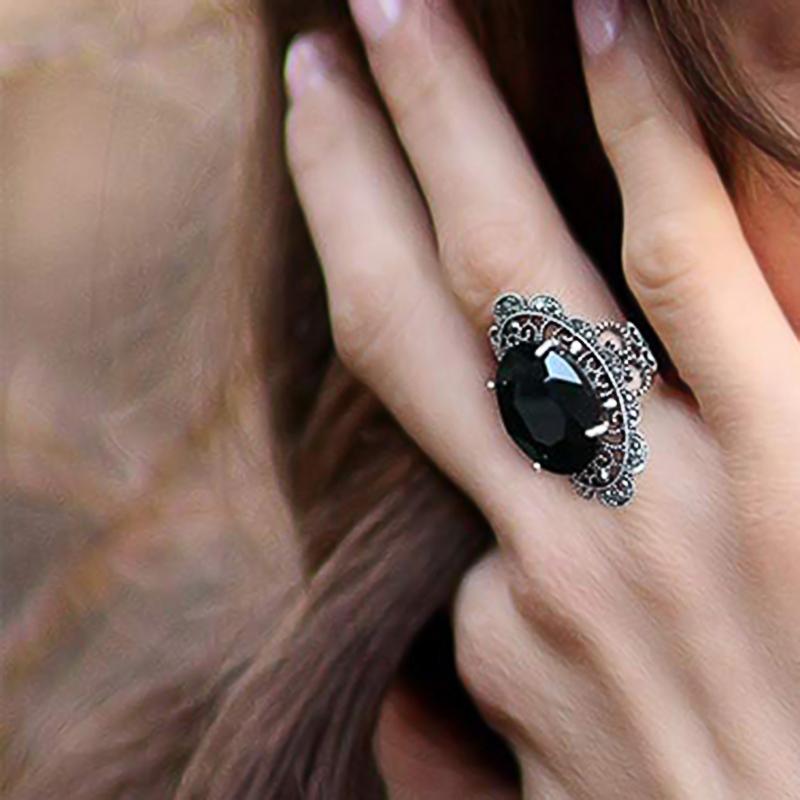 Big Oval Black Acrylic Rings Hollow Design Punk Accessories for Women Hyperbole Rings Hip Hop Daily Wear Party Jewelry