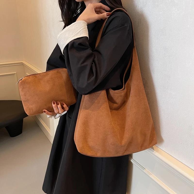 Imitation Deer Skin Shoulder Bag  Matte Surface  Large Capacity  New  Elegant  Versatile  Armpit  Pendants  High Quality