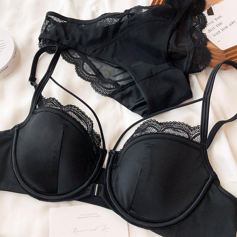Sutien cu cataramă în față cu goluri sexy Set de lenjerie de corp pentru femei, cupă subțire din dantelă franceză, bralette confort, adunați sutien push-up și chiloți Lenjerie