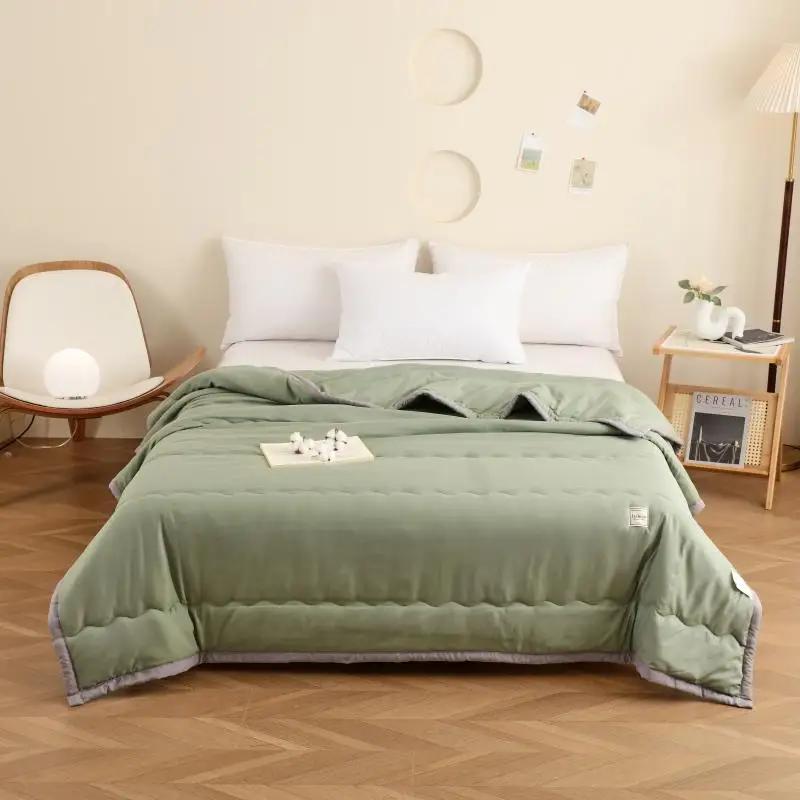 A Blue Summer Quilt, Simple Home Style Washed Cotton Rectangle Comfortable Skin Friendly Summer Quilt Spring Summer Bedroom