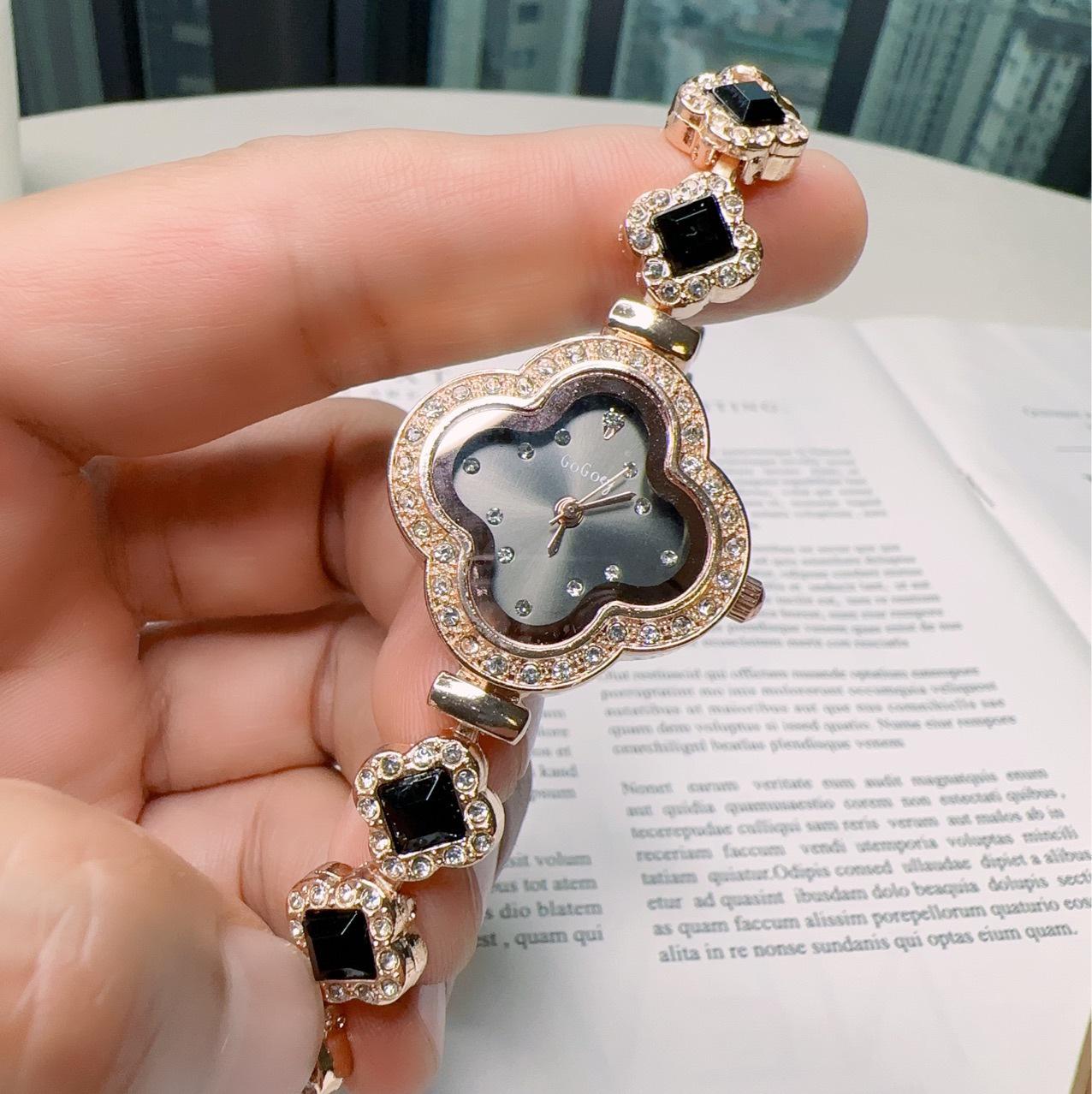 

Элегантные женские кварцевые часы, украшенные стразами, с дизайном в виде четырехлистного клевера