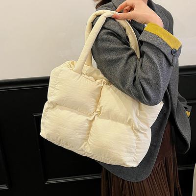 Small-scale Design Down Jacketed Bag for Women, Tote Bag with Shoulder Strap, Large Capacity, Simple and Practical for Daily Com