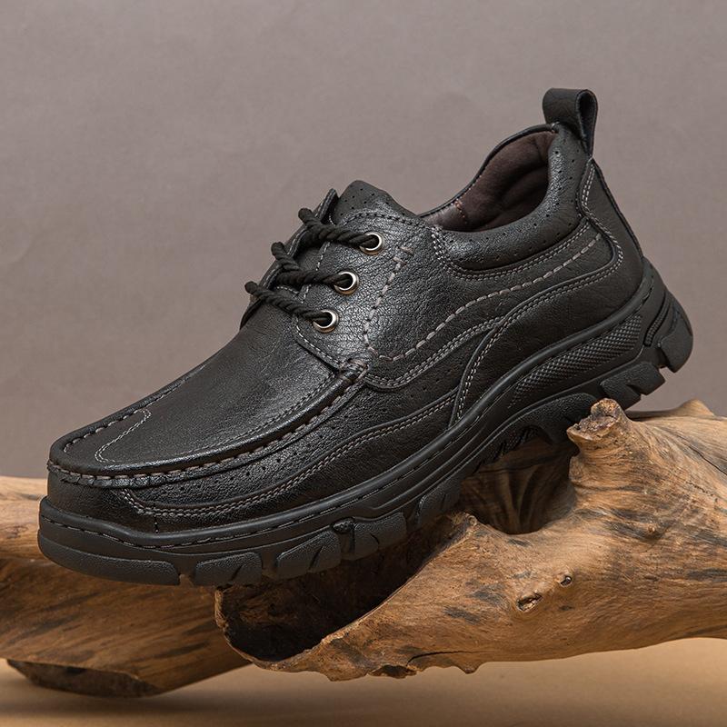 Casual leather shoes men's 2025 autumn new men's outdoor cowhide tooling shoes soft sole foot cover low top large size men's shoes