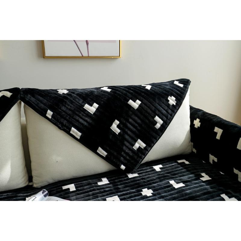 Sofa Cushion Autumn and Winter Leather Sofa Cushion Short Plush Cushion Black and White Flannel Cover Cover Anti-Slip Sofa Cushion