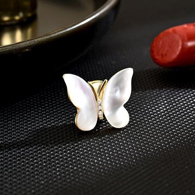 סיכות ותכשיטים