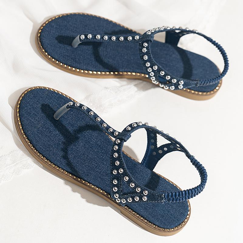 2026 Summer Bohemian Style Rivets Flat Bottom Clip Toes Herringbone Sandals Fashion Beach Plus Size Women Elegant Generous Shoes