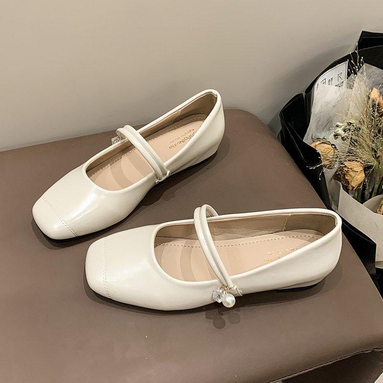 

Весенние и осенние туфли на толстом каблуке, универсальные туфли на мягкой подошве из мягкой кожи с нескользящим французским каблуком 35 бежевый