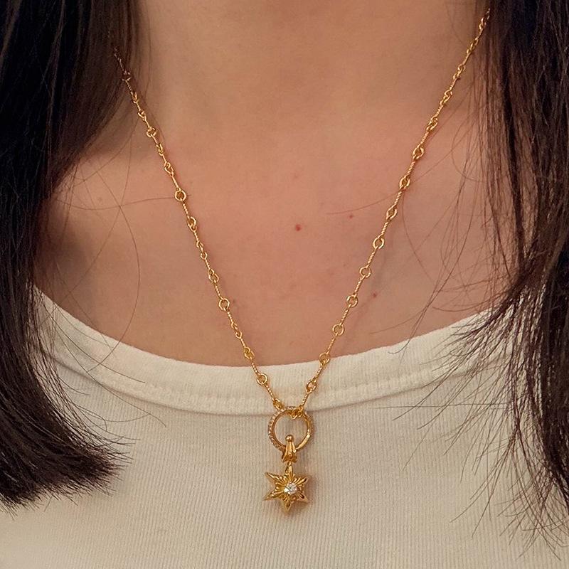 Light Luxury Classic Hexagonal Star Inlay Diamonds Necklace Pendant Exquisite Charm Retro Collar Chain Banquet Party Jewelry