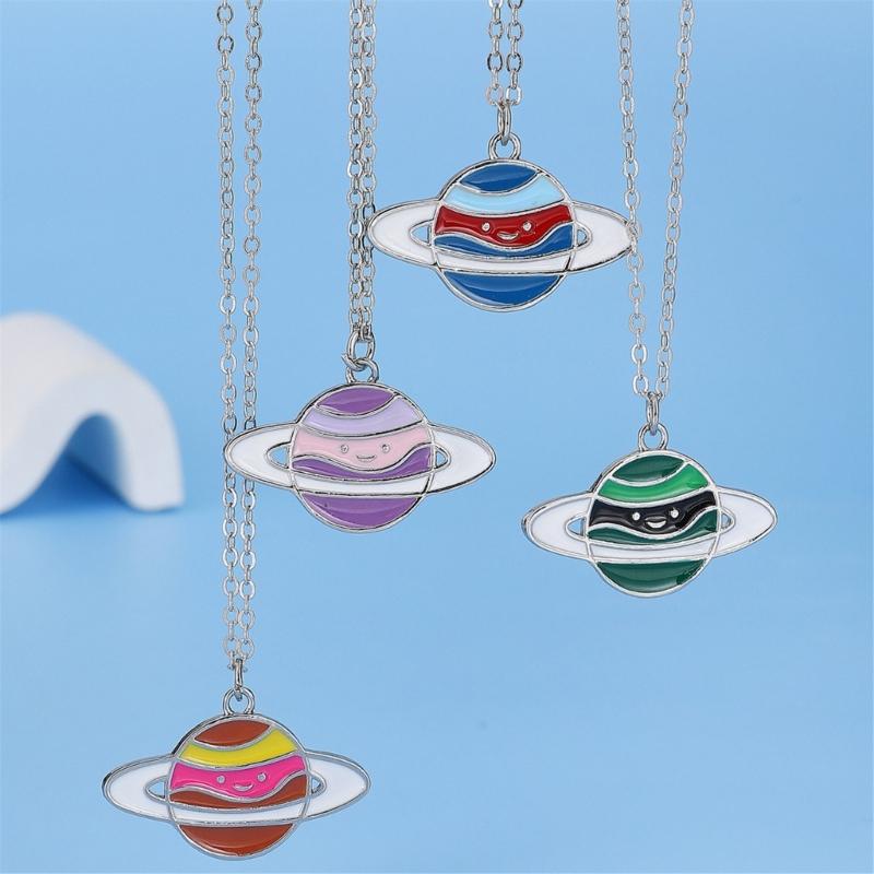 Hip Hop Style Collarbone Chain Planet Pendant Necklace Fashionable and Trendy Neckchain Jewelry Neck Chain Accessories