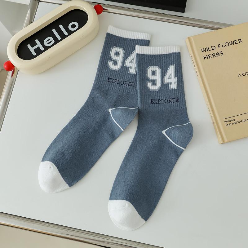 

5/10 Pairs Men s Mid Calf Blue and White Sports Socks Four Season Letter Striped Long Socks Ins Style Trendy Socks Versatile Cotton Socks 5 Pairs