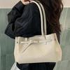 Korean Style High-End Woven Tote Bag: Trendy, Versatile, Large Capacity Shoulder Bag for Women 2026