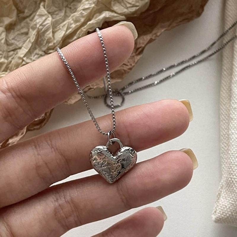 Love Heart/Butterfly/Star Necklace Geometric Pendant Clavicle Chain Adjsuatble Neckwear Fashionable Jewelry Pieces