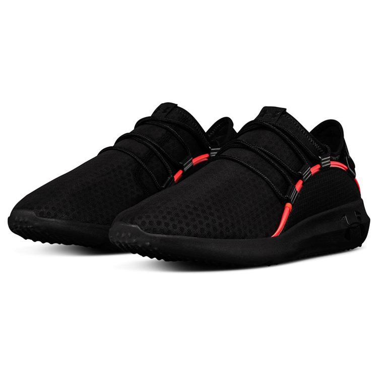 Under Armour Training Shoes Men's Low top Black 3020138-002
