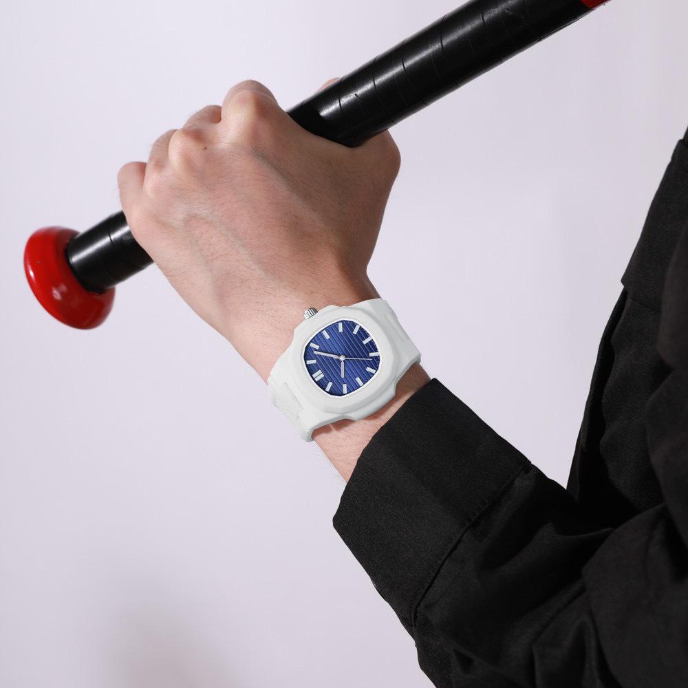Versatile Parrot-Shaped Waterproof Student Sports Silicone Watch