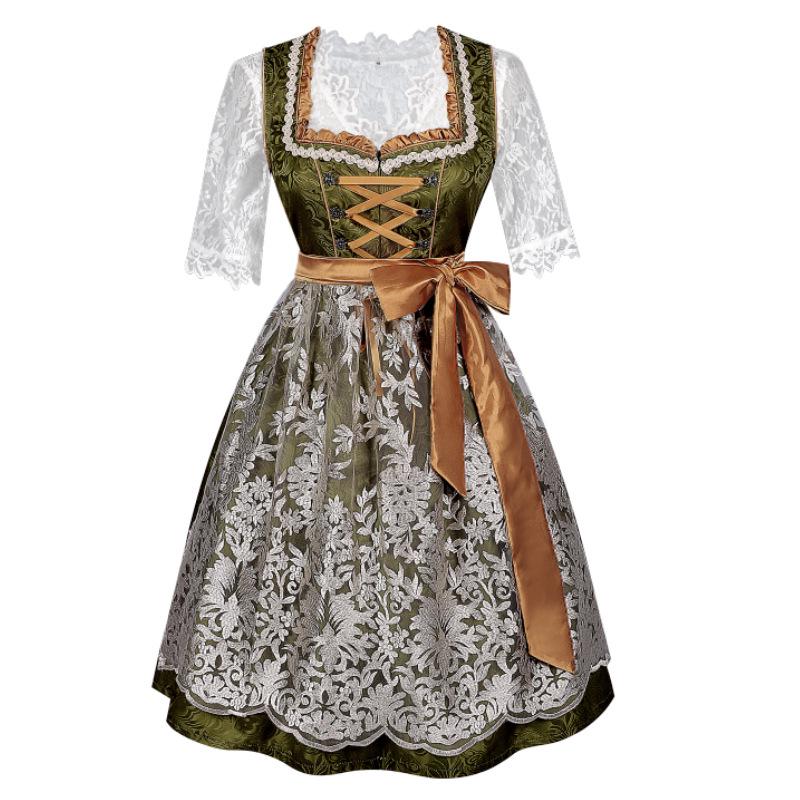 Plus Size Oktoberfest Costume: German Bavarian Outfit for Halloween