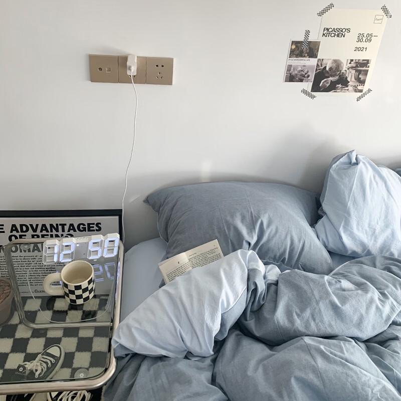 OEING Two-Tone Bedding Set