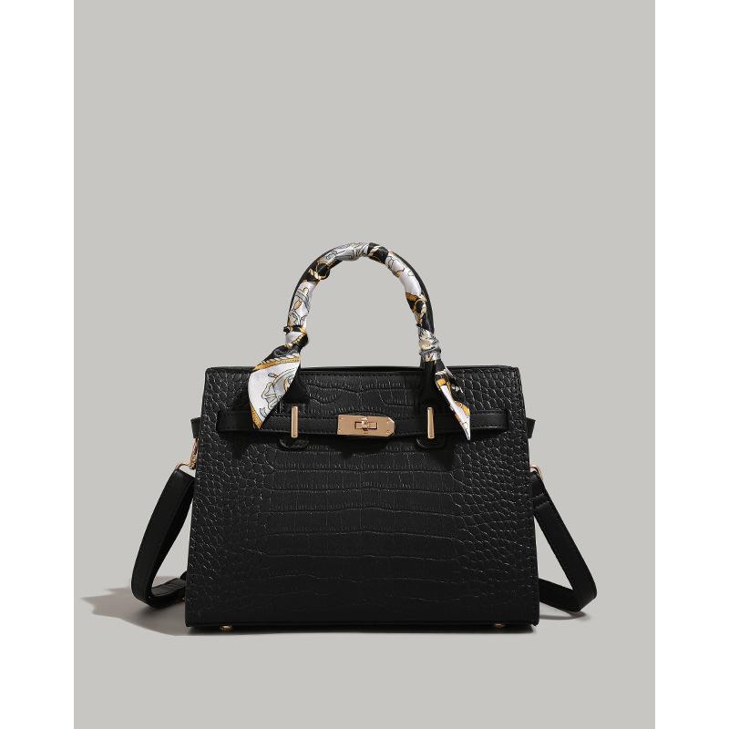 

Подарок на День матери, портативная сумка-тоут высокого класса с крокодиловым узором, женская, новая модная, универсальная подарочная сумка 2025 чёрный