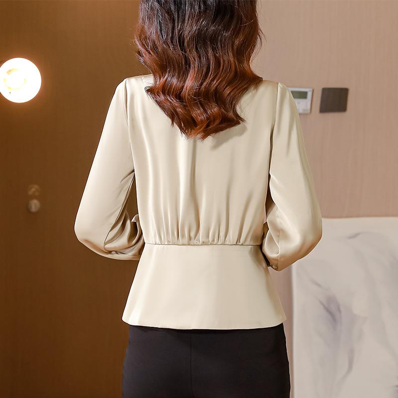 Frühlingsstil Pendler-Temperament V-Ausschnitt Langärmliges Schickes Oberteil Koreanischer Stil Pendler-Stil und Intellektuelles Hemd