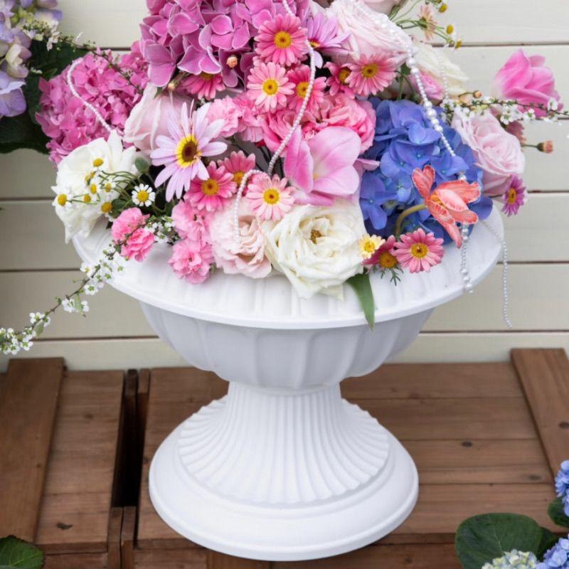 2Pcs Roman Column Flower Pots – White Plastic Wedding Pedestal Planters for Aisle & Event Decoration