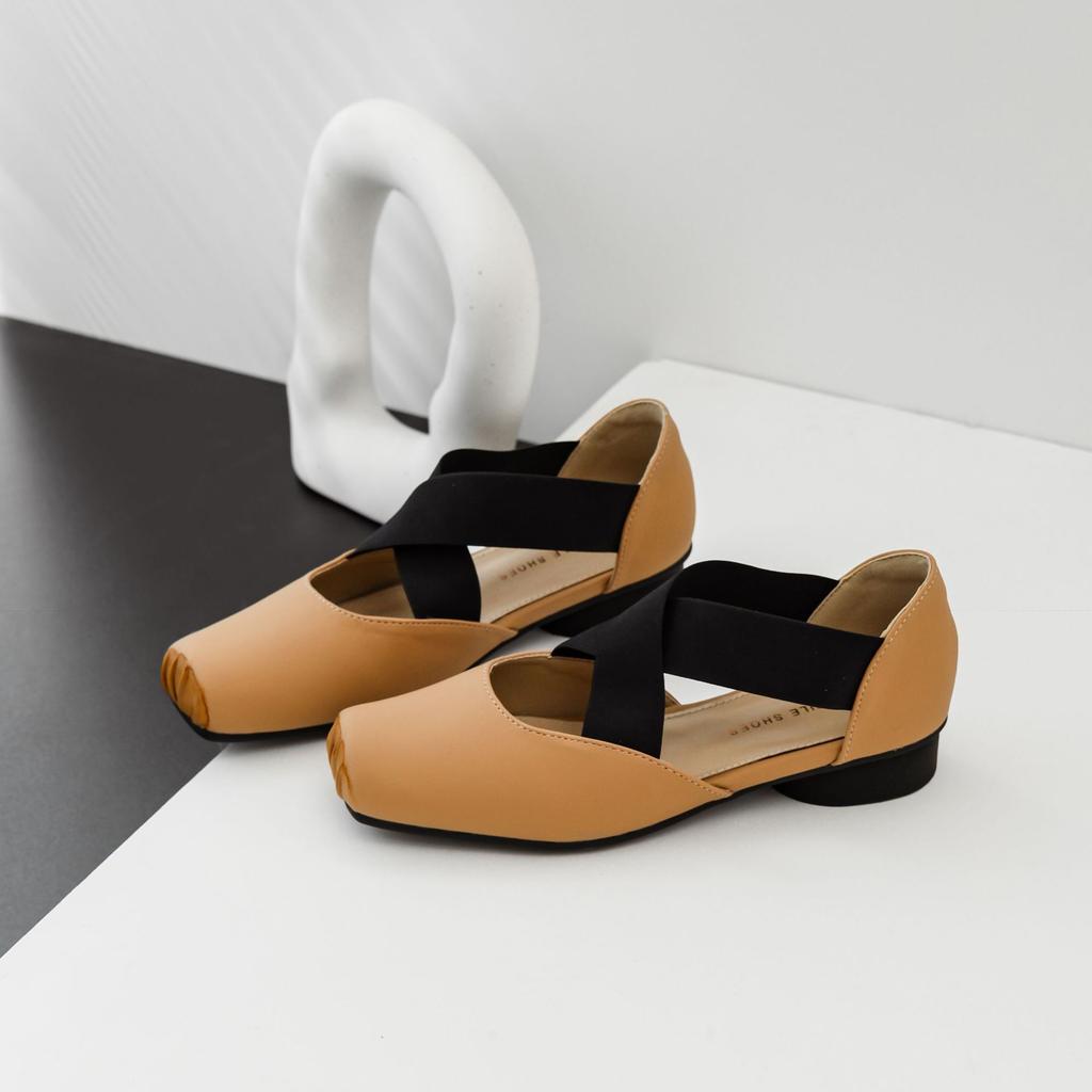 Hollow Ballet Shoes Women's Shoes Leather Dance Shoes Summer New Retro Japanese Cross Strap Square Head Mary Jane Sandals