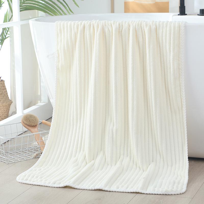 Cloud Grid Coral Fleece A Bath Towel, Quick-drying Wrap Towel, Enlarged and Thickened Household Bath Towel