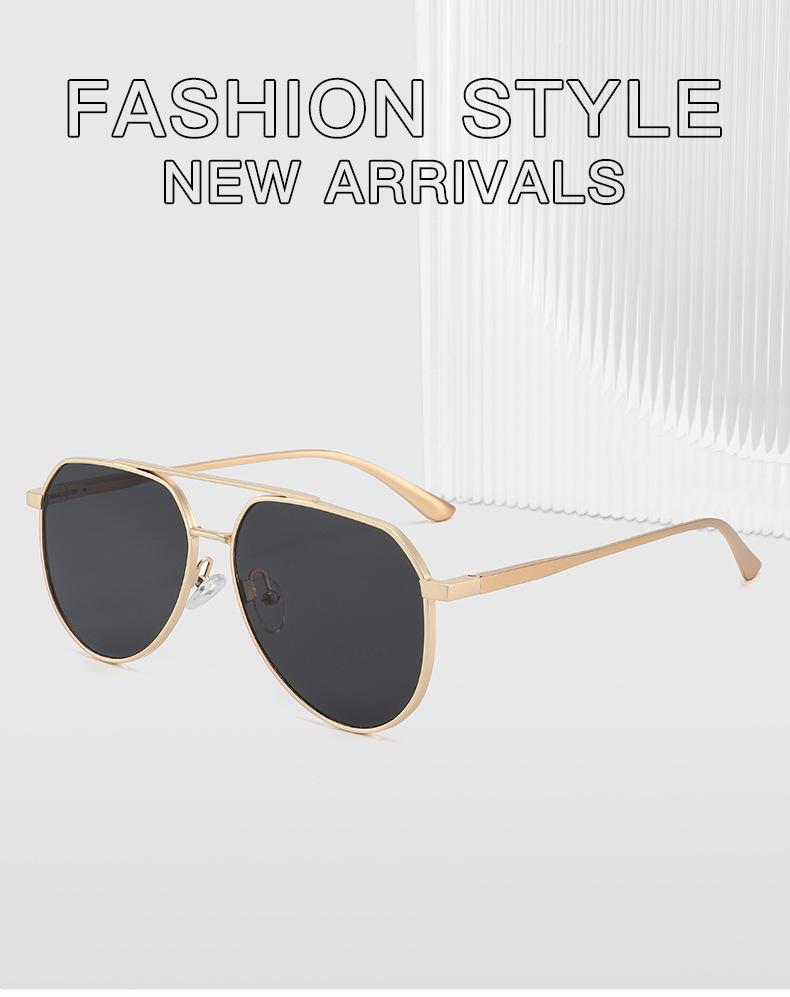 High-End Men's Retro Double Bridge Aviator Sunglasses - Fashionable Metal Goggles for Sun Protection