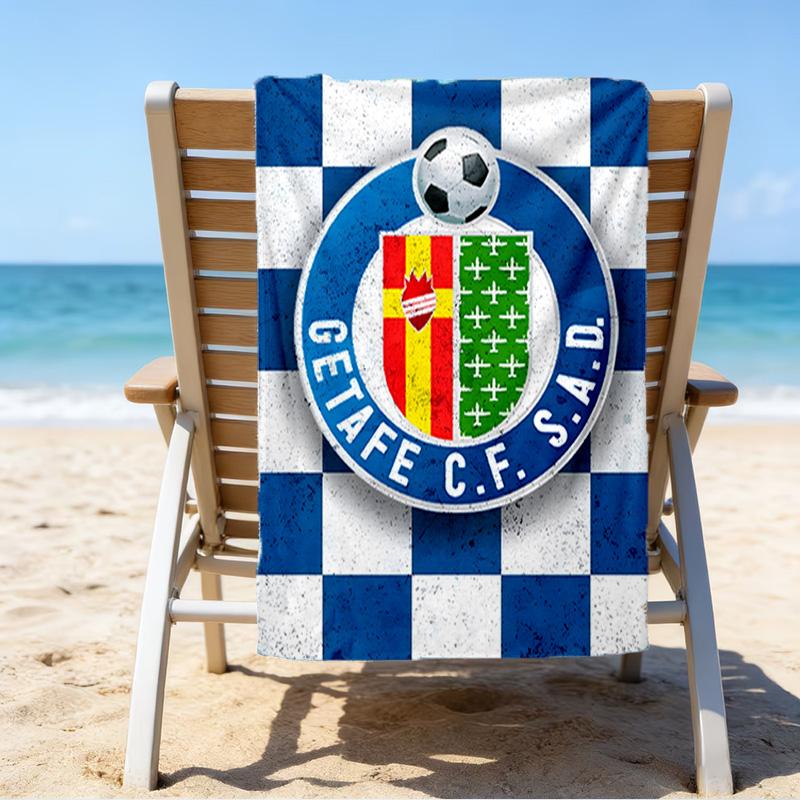 1pc Football Team (74) Beach Towel, Beach and Seaside Swimming Pool Equipment, Fashion Pattern, Rectangular, Travel Essentials