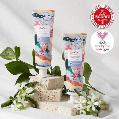 Cath Kidston Vegane Handcreme Apfelblüte 50ml (erfrischender Freesien-, Aprikosen- und frischer Moschusapfelduft)