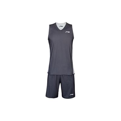 Abiti e completi – Abbigliamento sportivo