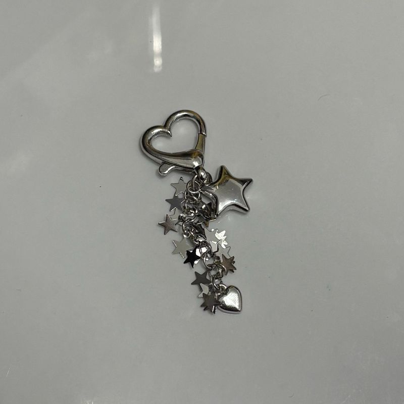 

Noe Studio Original Design ECG Love Star Tassel Pendant Airpodspro2 Protective Case 3 Generation Applicable to Airpods4 Generation Earphone Case Star tassel love buckle pendant Separate pendant