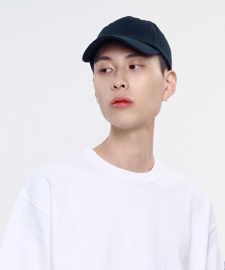 Yunaitideuaeseul Plain Low Cotton Ball Cap_Black